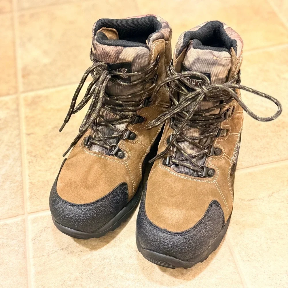 Rocky Kids Outdoor Brown Camo 800g Thinsulate Waterproof Boots FQ0003710 Size 4M